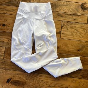 Lululemon White Legging size 4